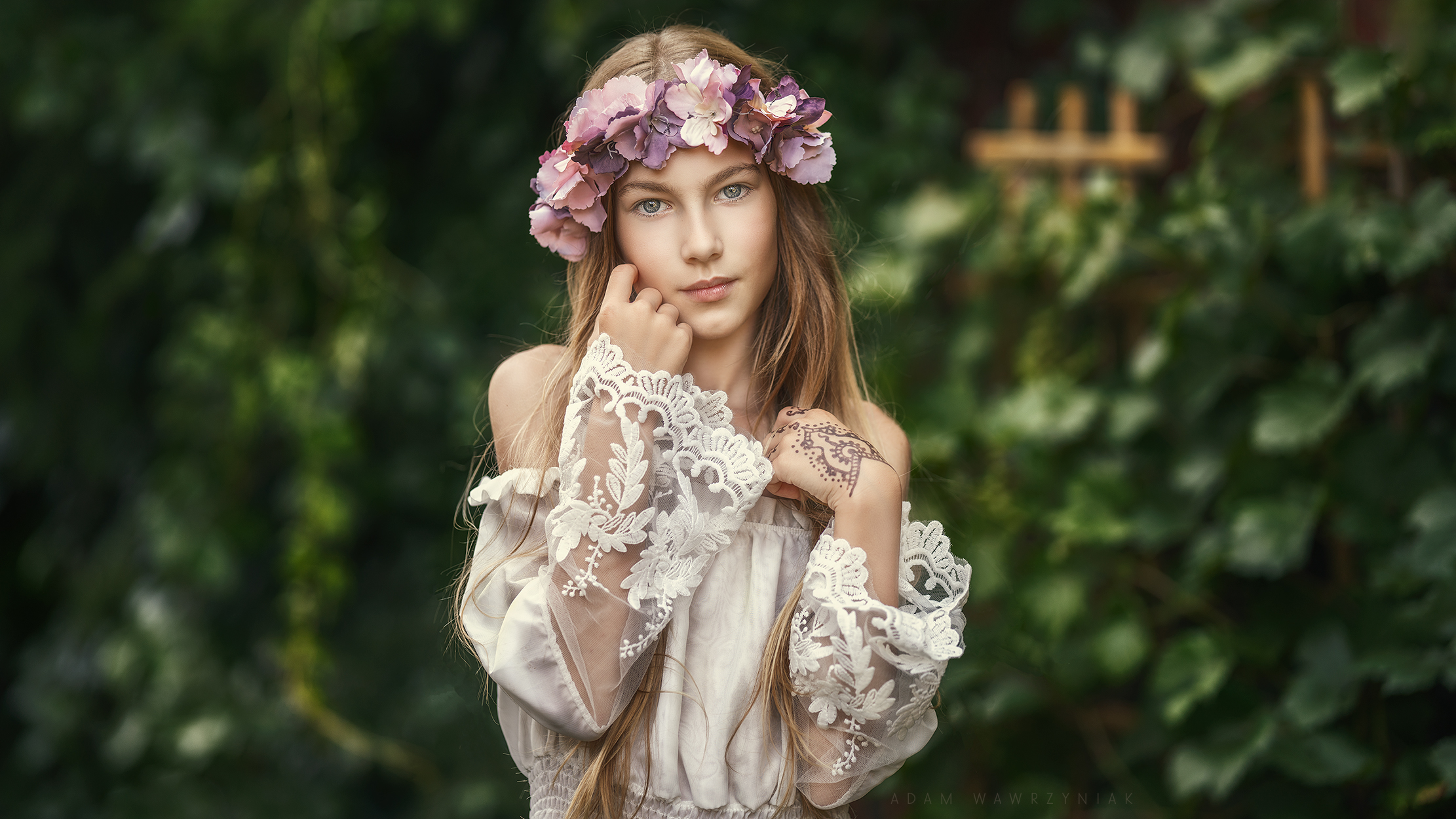 Wybitna ostrość obrazu i bajkowe rozmycie tła. Adam Wawrzyniak o nowym obiektywie SIGMA 85mm F1.4 DG DN